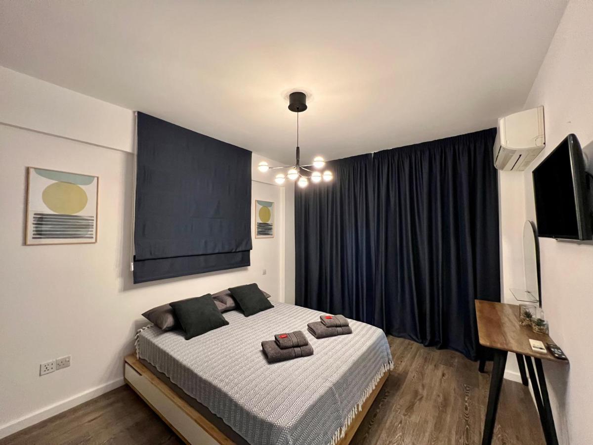 Fat Cow Apartments Larnaca Ngoại thất bức ảnh